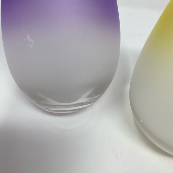 Set of 4 Frosted Color Stemless Wine Glasses - Picture 6 of 7